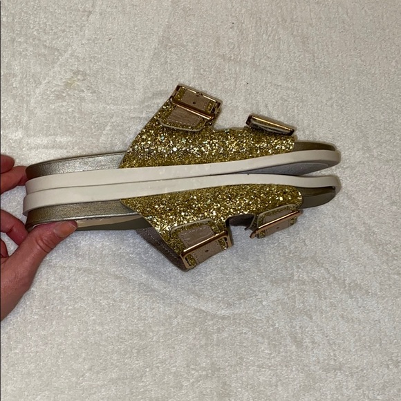 Bamboo Gold Glitter Sandals - Picture 4 of 7